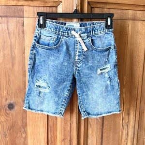 Crazy 8 Boys 5-Pocket Roll Hem Denim Short Crazy 8 Boys 5-Pocket Roll Hem Denim Short